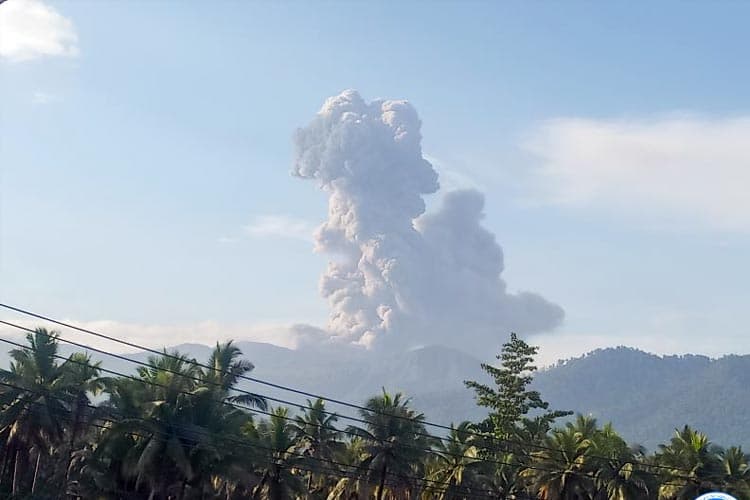 PVMBG Ingatkan Potensi Banjir Lahar Dingin di Wilayah Gunung Api Aktif