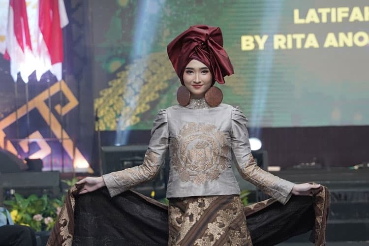 Bukan Sekadar Model, Jejak Salma Risya Menginspirasi Generasi Muda