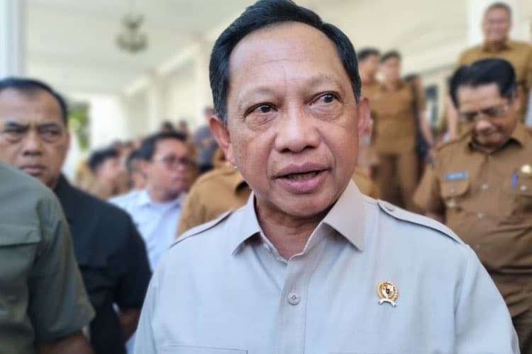 Mendagri Ajak Kabinet Merah Putih Gotong Royong Pulihkan Sumatera