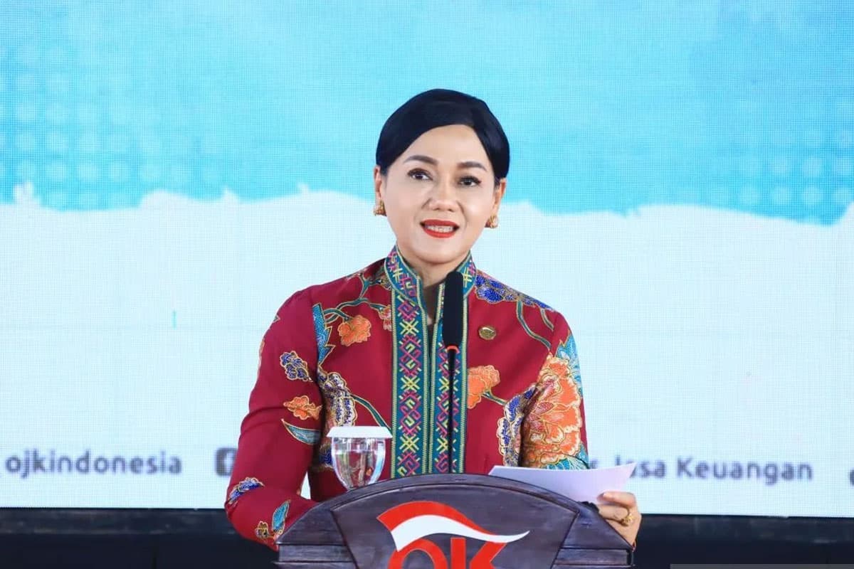 Dari Pasar Modal ke OJK, Jejak Karier Friderica Widyasari Dewi