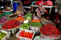 Harga Cabai Rawit Merah dan Daging Sapi Melonjak