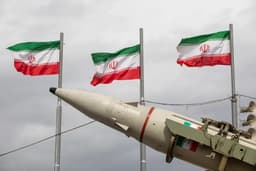 Siap Perang, Pemimpin Tertinggi Iran Instruksikan Suksesi Berkelanjutan Jika Terbunuh AS