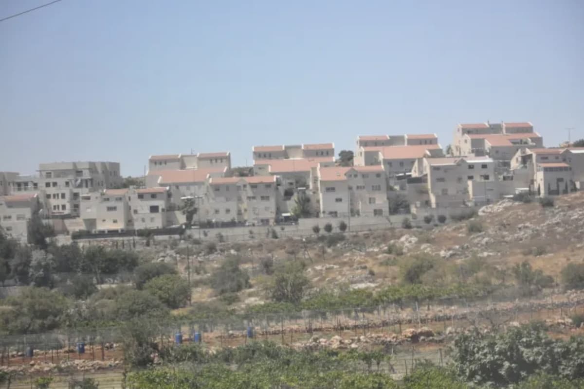 Perluasan Wilayah Israel di Tepi Barat Menunai Kutukan dari Puluhan Negara