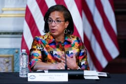 Mantan Penasihat Keamanan AS Susan Rice: Kesepakatan Iran Bencana Strategis Terbesar dalam Dekade Ini
