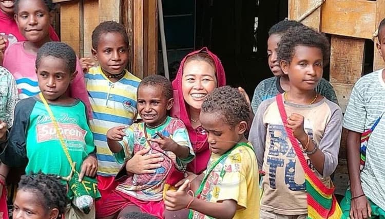 Kunjungi Yayasan Somatoa Timika, Yenny Wahid: Anak Papua Mampu Berprestasi